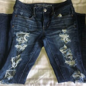 AEO Destroyed/ Distressed Jeggings